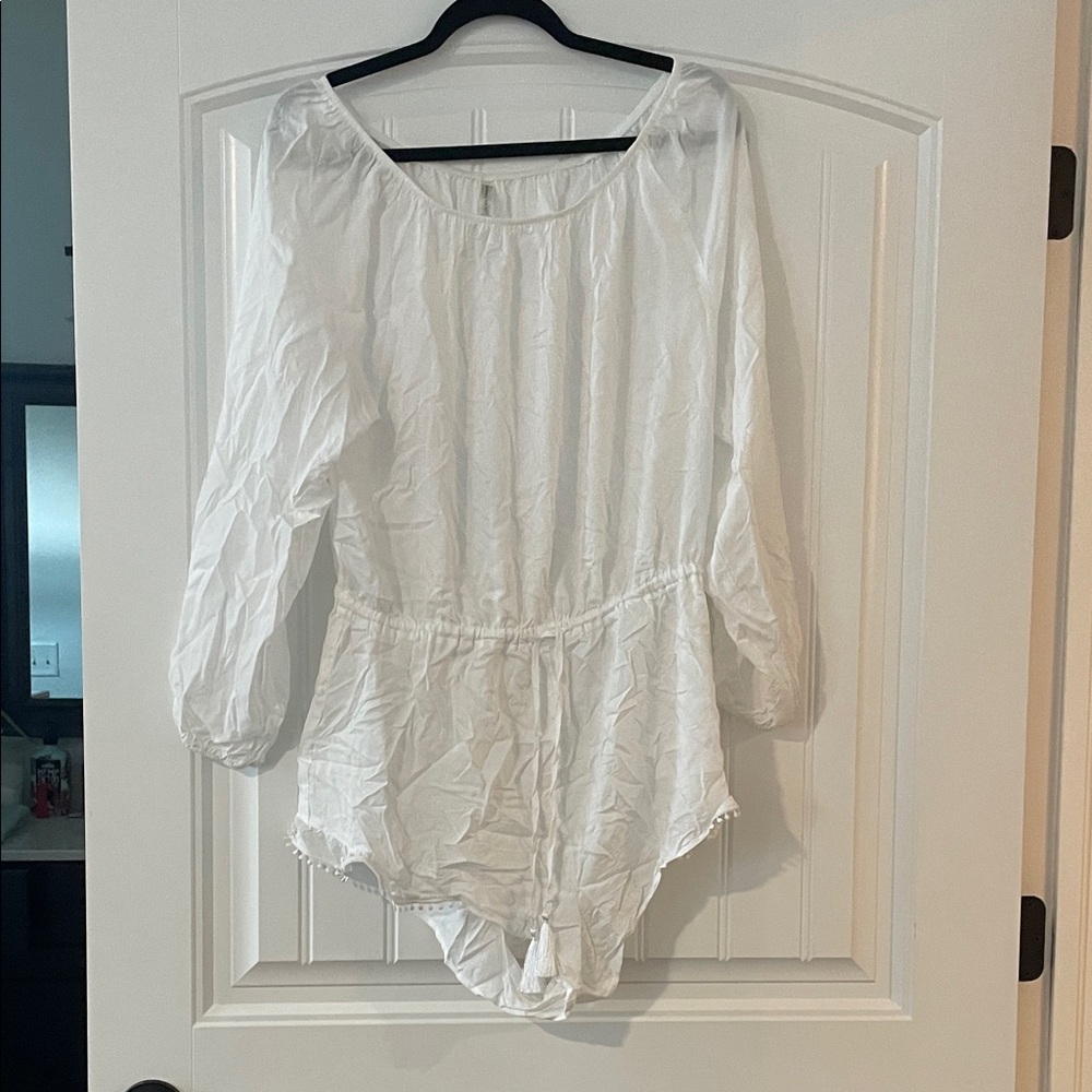 Victoria’s Secret White Lightweight Peasant Blouse Romper